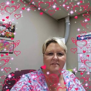 Meet your Posher, Annette